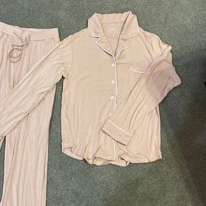 COZY EARTH pajama set.  Blush color.  New- washed but never worn. An Oprah fave!